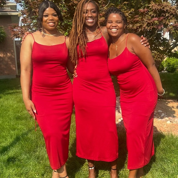 Amazon Red Spaghetti Strap Maxi Dress - Picture 4 of 4